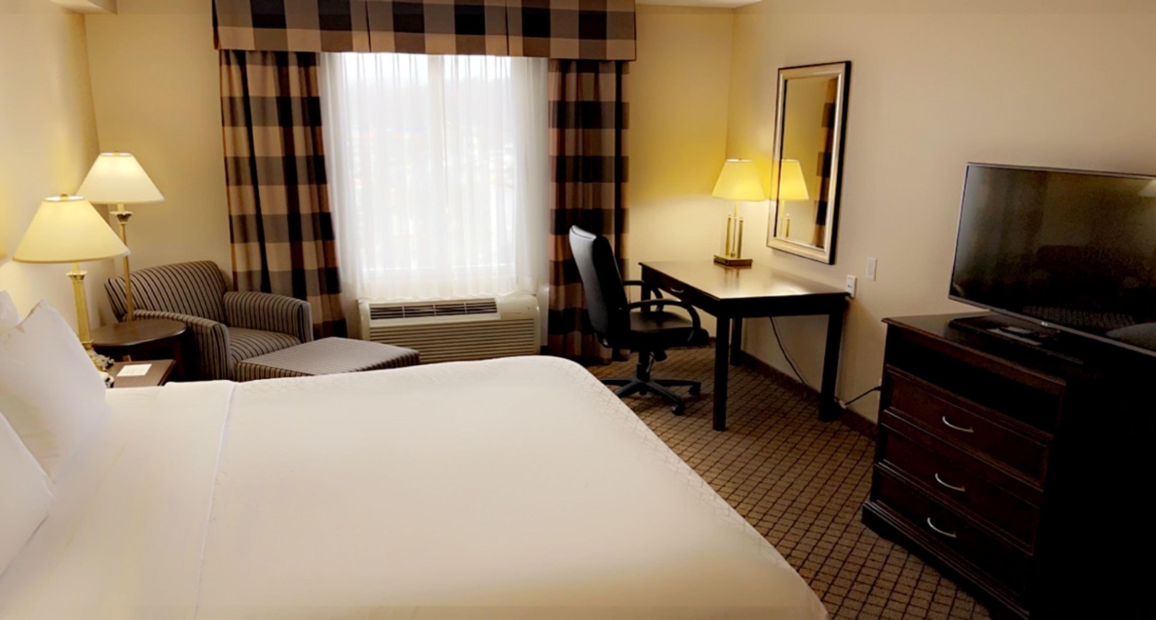 Holiday Inn Express & Suites Huntsville By Ihg Exterior foto