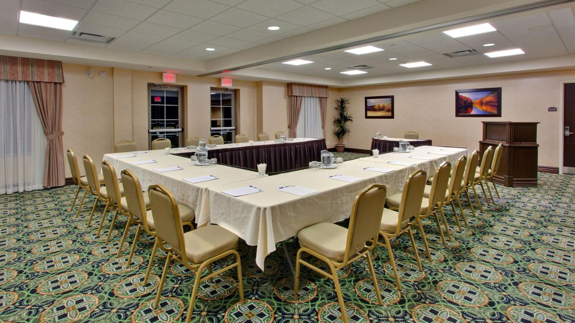 Holiday Inn Express & Suites Huntsville By Ihg Exterior foto
